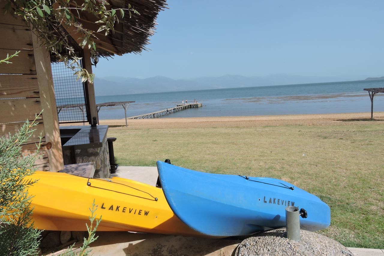 Lakeview Hotel And Resort Otesevo ภายนอก รูปภาพ